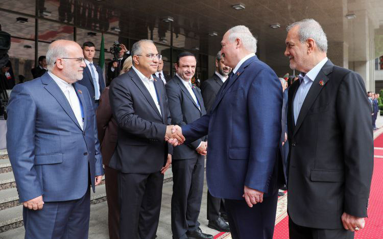 سفر به بلاروس به همراه هئیت بلند پایه